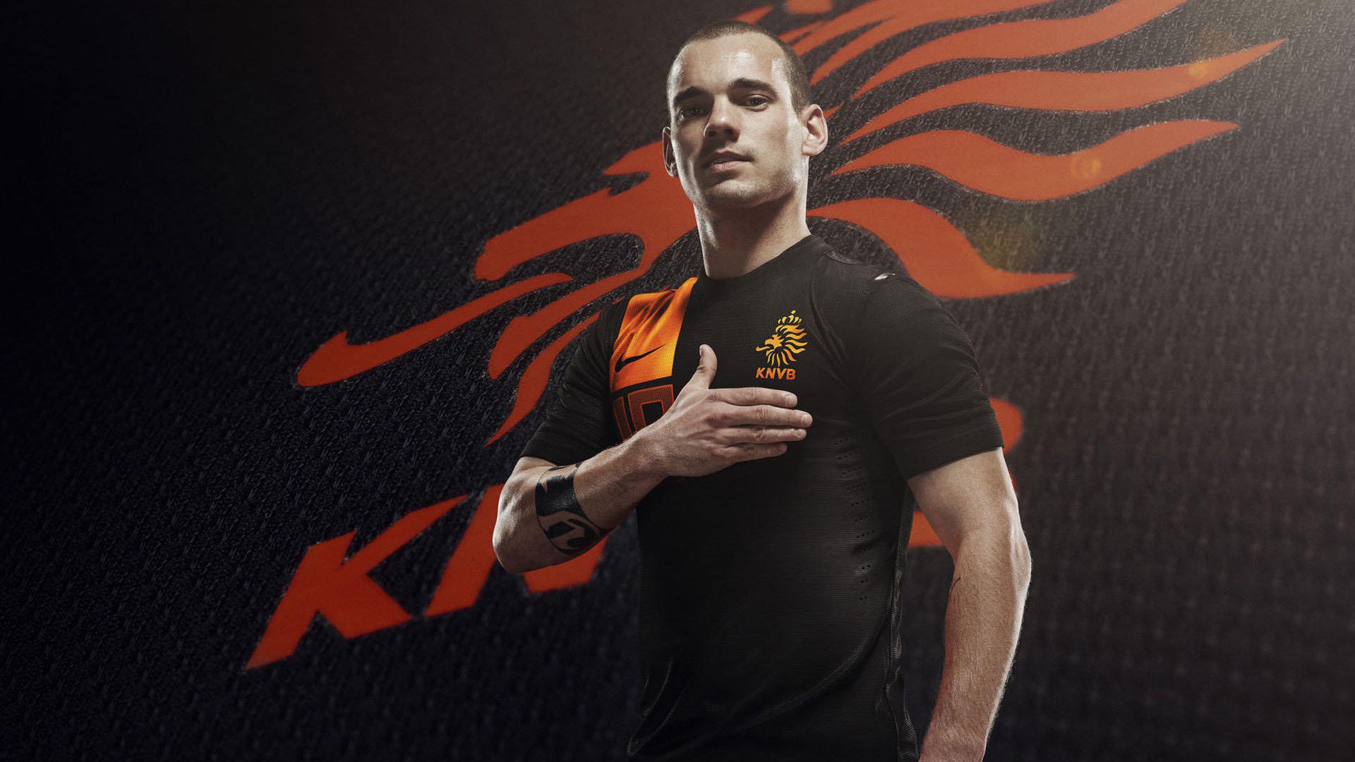 欧冠十六强:巴黎两度领先被曼联绝杀 点球判罚引巨大争议