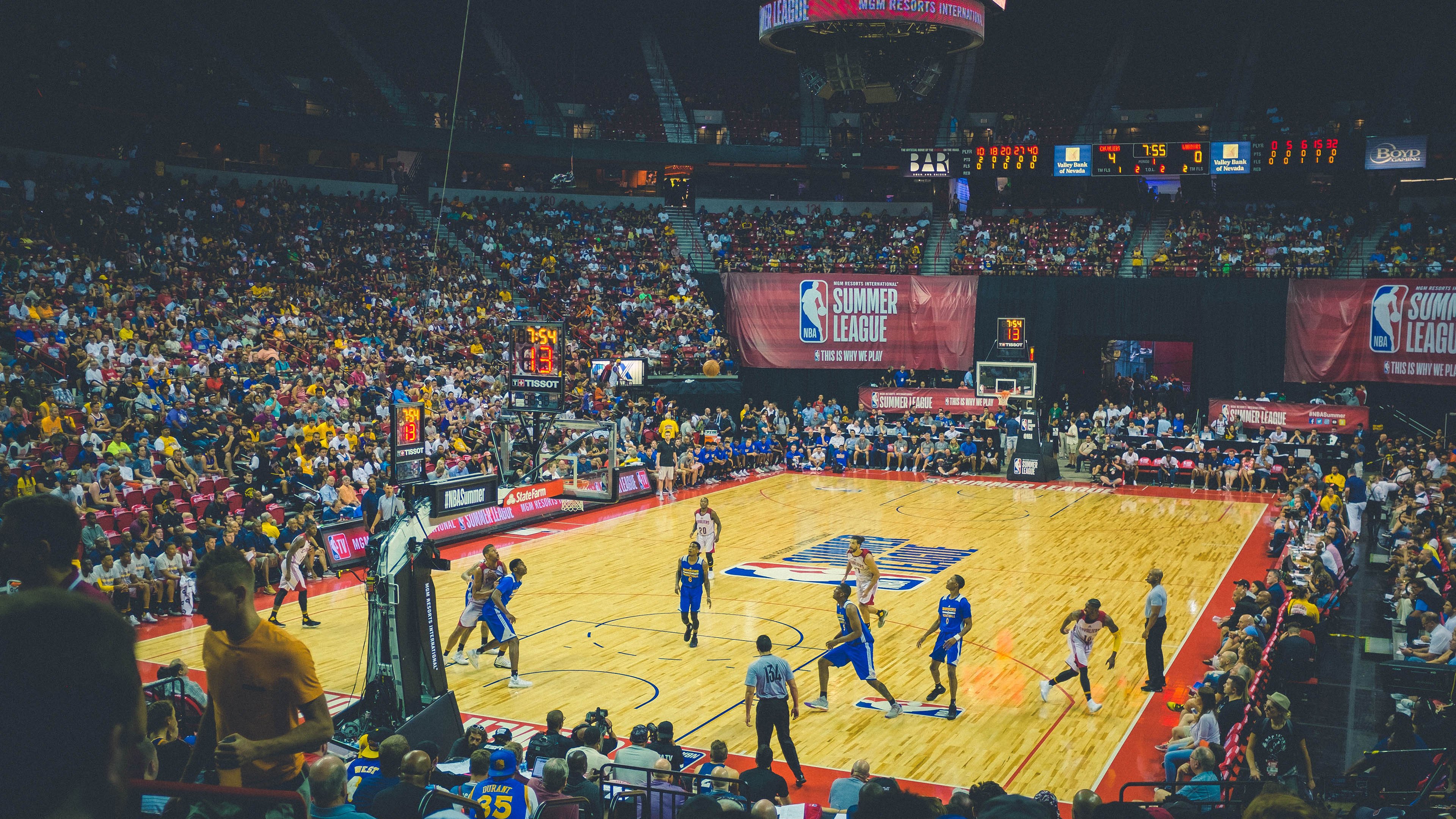 欧冠改制：联赛制带来更多强强对话 但旅途与密度也让教练皱眉